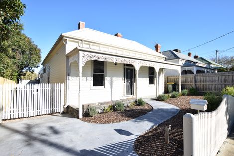 1 Alexander St, Box Hill, VIC 3128