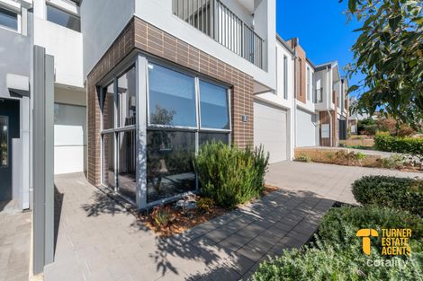 Property photo of 8 Conifer Place Kardinya WA 6163