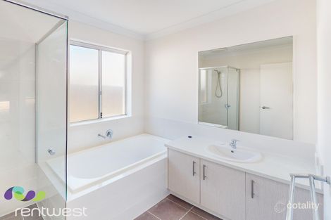 Property photo of 4 Lorikeet Approach Eglinton WA 6034