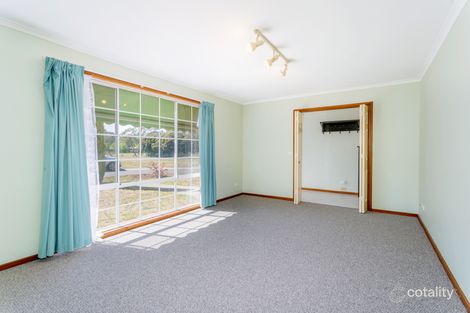 Property photo of 27 Bemboka Crescent Kaleen ACT 2617
