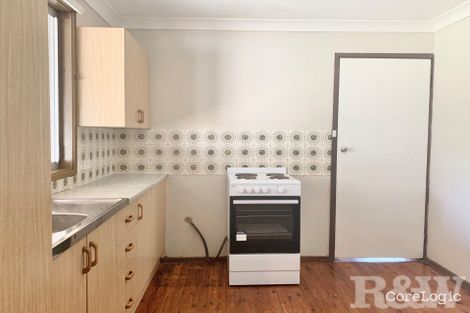 Property photo of 3 Day Place Prospect NSW 2148