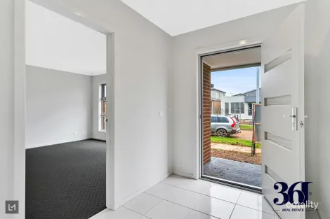 Property photo of 3 Amity Way Truganina VIC 3029