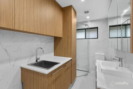 Property photo of 18 Creer Place Narraweena NSW 2099