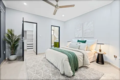 18 LA PIRA CCT, ROSEBERY, NT 0832