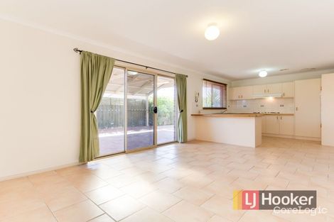 Property photo of 22 Shaftsbury Avenue Berwick VIC 3806
