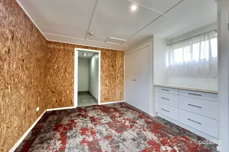 Property photo of 100 Banksia Avenue Engadine NSW 2233