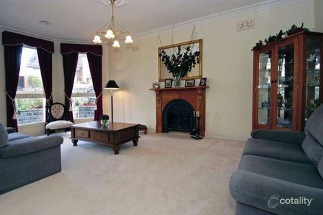 Property photo of 16 Brentwood Rise Eltham VIC 3095