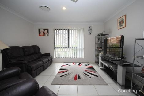 Property photo of 15 Benjamin Court Yamanto QLD 4305