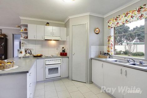 Property photo of 4 Meadowview Court Ferntree Gully VIC 3156