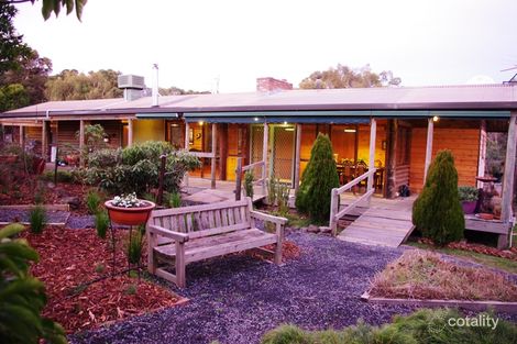 19 Combridge Dr, Beremboke, VIC 3342