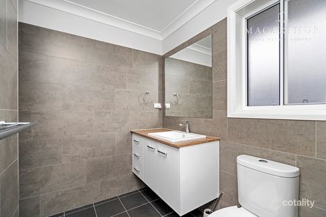 Property photo of 28 Charlton Street Boorooma NSW 2650