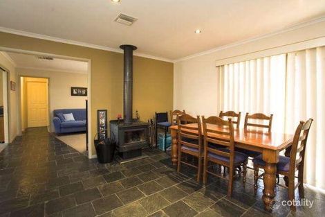 Property photo of 17 Endeavour Place Melton West VIC 3337