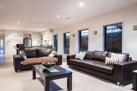 Property photo of 55 Schutt Street Newport VIC 3015
