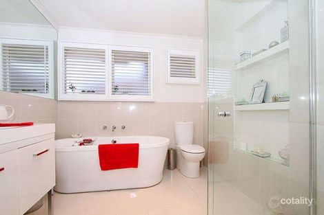 Property photo of 3 Karloo Close Epping VIC 3076