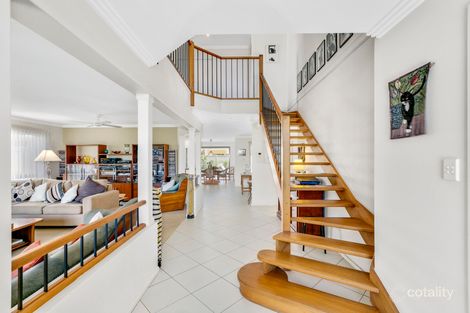 11 Oakridge Pl, Molendinar, QLD 4214