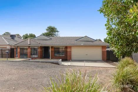 34 Silvertop Cl, Wallan, VIC 3756