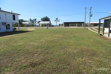 Property photo of 27 John Dory Street Taylors Beach QLD 4850