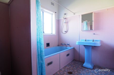 Property photo of 10 Sunset Avenue Cabramatta West NSW 2166