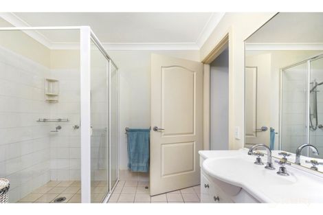 Property photo of 5/117-119 Wells Street Springfield NSW 2250
