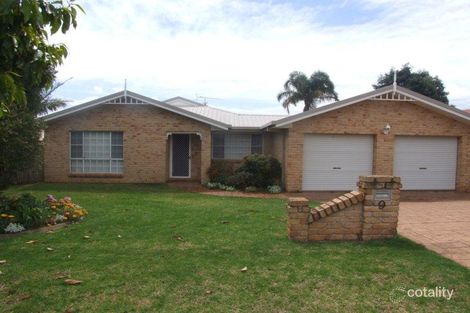 9 Connole Ct, Kearneys Spring, QLD 4350