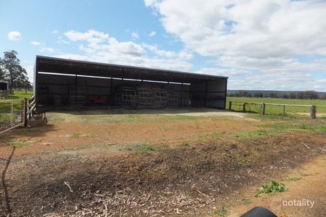 126 Huxley Rd, Yarloop, WA 6218