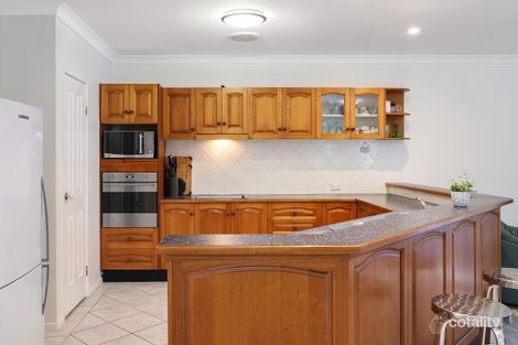 Property photo of 5 Parkridge Drive Jilliby NSW 2259