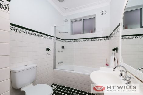 Property photo of 9 Benwerrin Avenue Carss Park NSW 2221