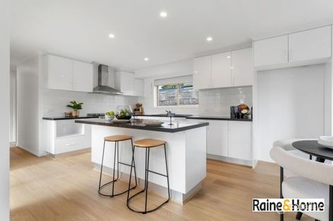 Property photo of 49 Catherine Drive Hillside VIC 3037