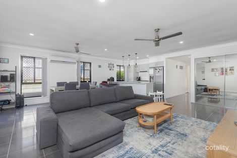 Property photo of 67 Hanover Drive Pimpama QLD 4209