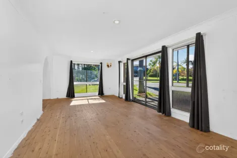 Property photo of 2 Turana Street Killarney Vale NSW 2261