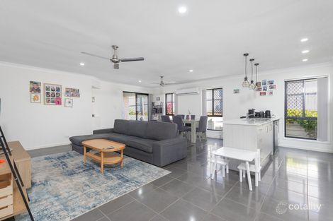 Property photo of 67 Hanover Drive Pimpama QLD 4209