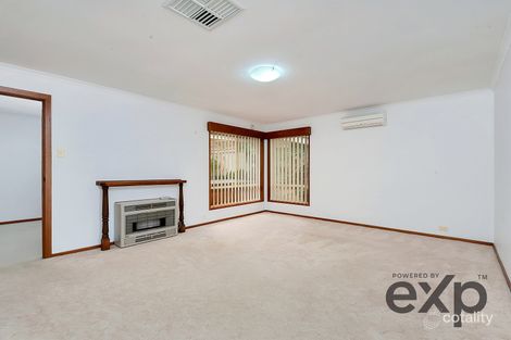 Property photo of 2 Landseer Place Hillbank SA 5112