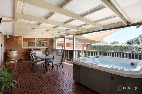 Property photo of 6 St Helena Place Rowville VIC 3178