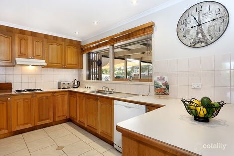 Property photo of 6 St Helena Place Rowville VIC 3178