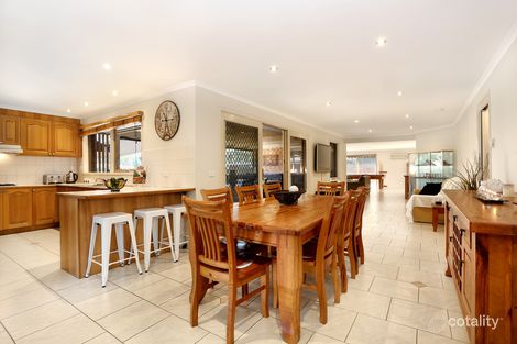 Property photo of 6 St Helena Place Rowville VIC 3178