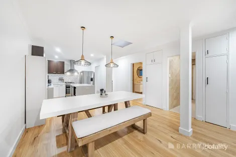 Property photo of 2/345 Maroondah Highway Croydon North VIC 3136