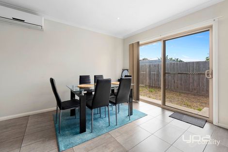 Property photo of 2/25 Conrad Street St Albans VIC 3021