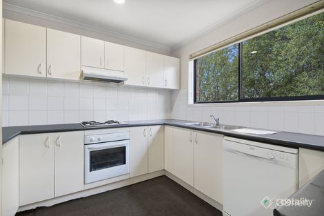 Property photo of 11/5 Piney Ridge Endeavour Hills VIC 3802