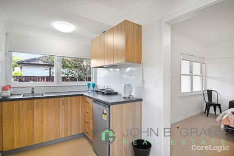 Property photo of 140 Juno Parade Greenacre NSW 2190