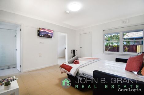 Property photo of 140 Juno Parade Greenacre NSW 2190