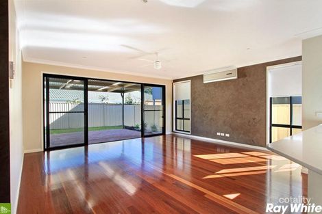 Property photo of 122 Daintree Drive Albion Park NSW 2527