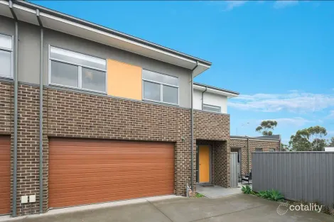 Property photo of 30 Grove Way Wantirna South VIC 3152