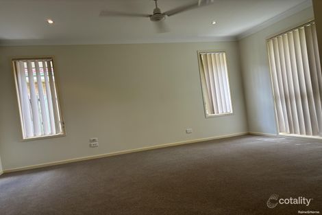 Property photo of 17 Elmhurst Crescent Flinders View QLD 4305