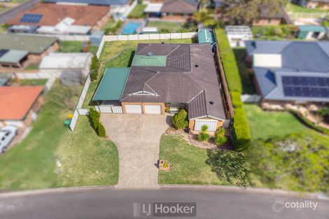 Property photo of 27 Bracken Close Cameron Park NSW 2285