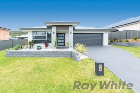 7 Blantyre Rd, Macquarie Hills, NSW 2285