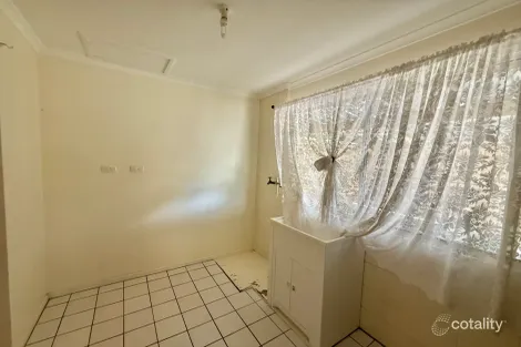 Property photo of 48 Wadeleigh Street Bororen QLD 4678