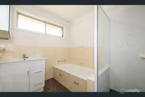 Property photo of 24 Woodgate Crescent Cranebrook NSW 2749