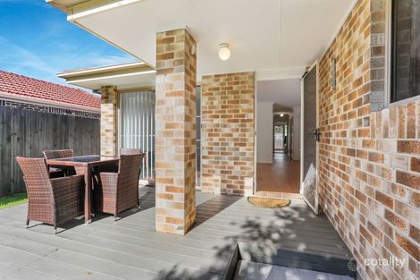 Property photo of 33 Treeview Place Mardi NSW 2259