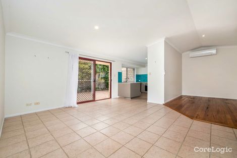 Property photo of 1/5 Wilpy Place Ocean Shores NSW 2483