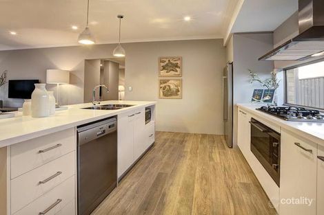 Property photo of 105 Vignerons Loop Hocking WA 6065